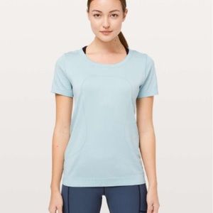 Lululemon Relaxed Swiftly Tee